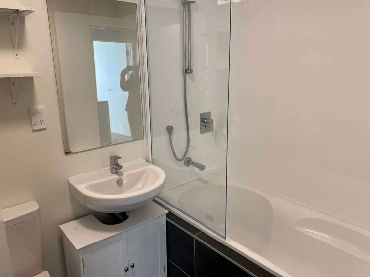 3 Stitchbird Crescent Papakura_12