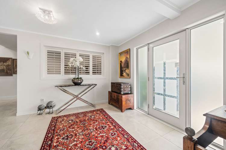 14 Luplau Crescent Cockle Bay_20