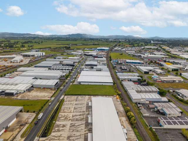 14 Earthmover Crescent Te Rapa_4