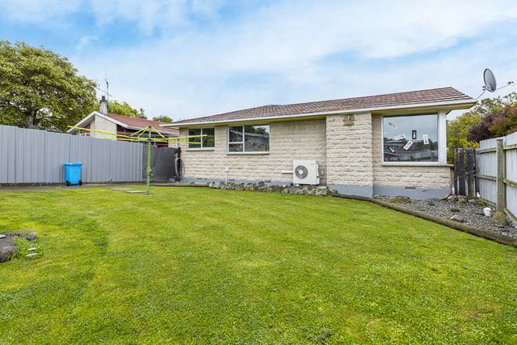 6 Clyde Carr Crescent Waimataitai_18