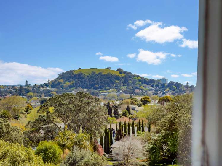 5 Fern Avenue Epsom_31