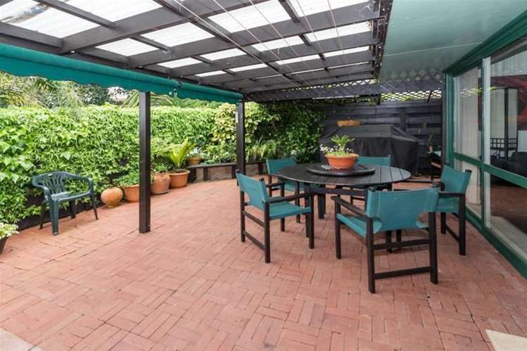 32 Tupaki Place Pakuranga Heights_2