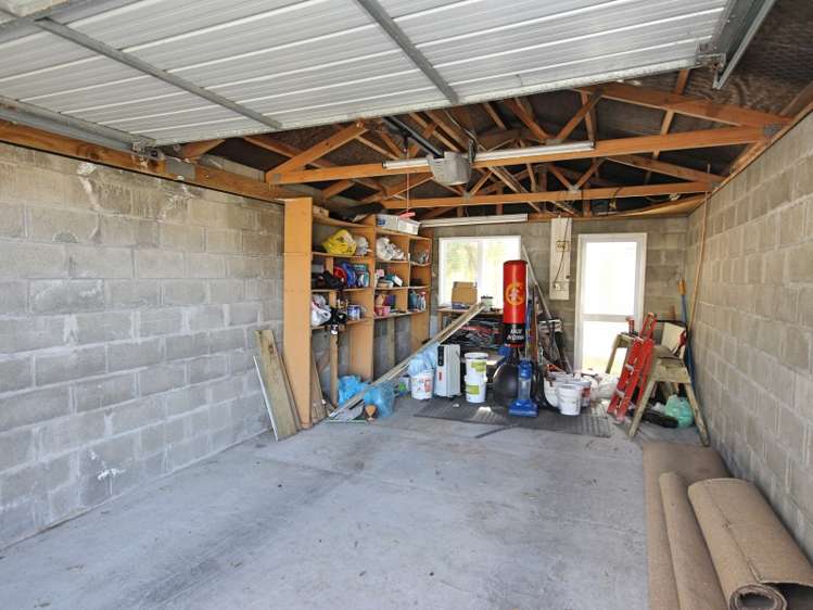 65 Thurleigh Grove Karori_16