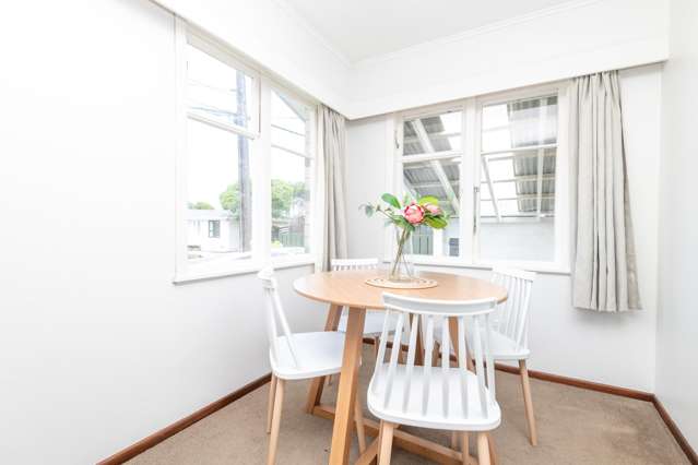 12 Cotswold Crescent Newlands_3