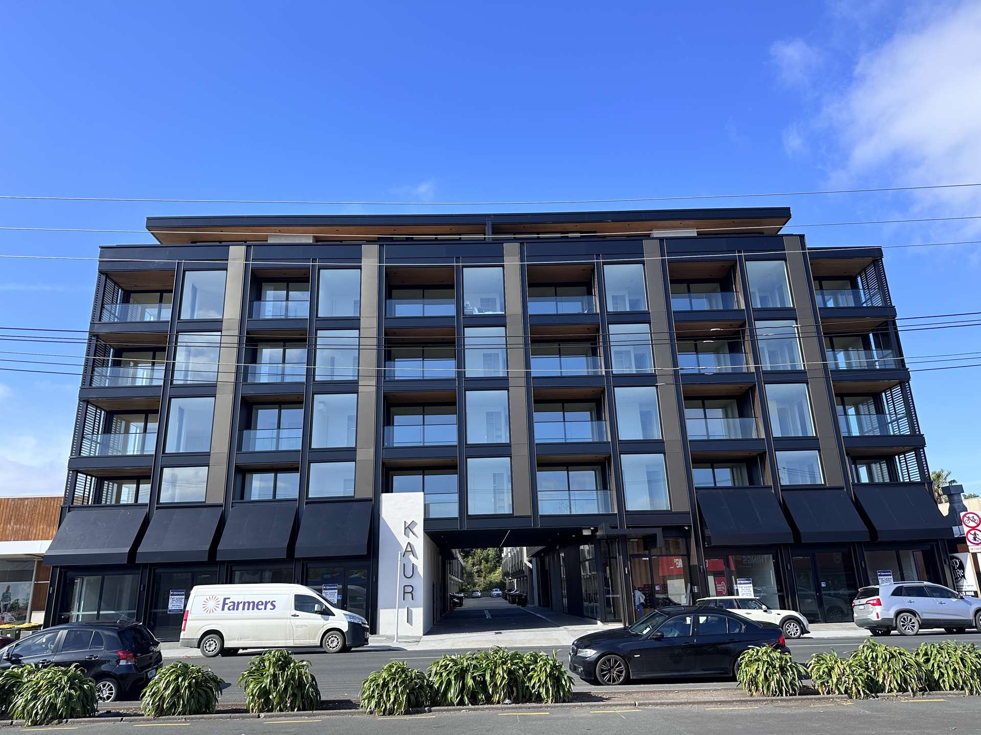 R2/30-32 Anzac Road Browns Bay_0