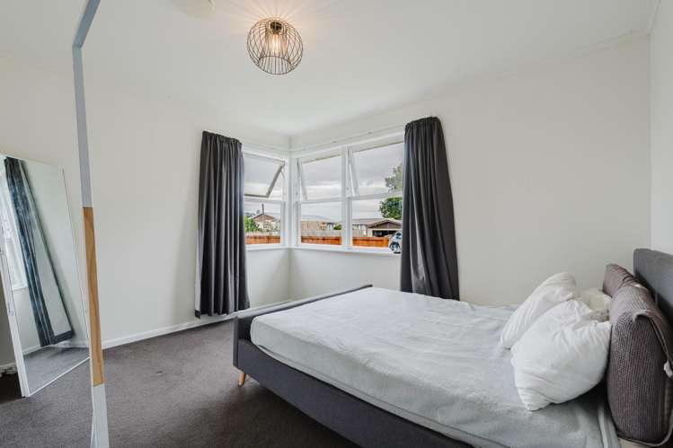 22 Joanna Place Deanwell_5