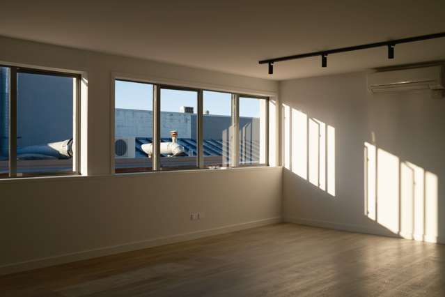 40 Hurstmere Road Takapuna_3