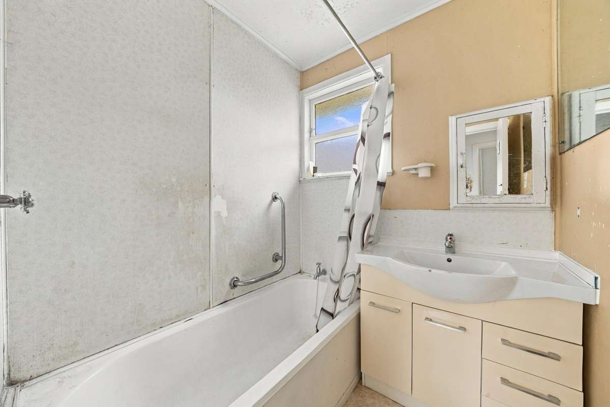 22 Clayton Avenue_3