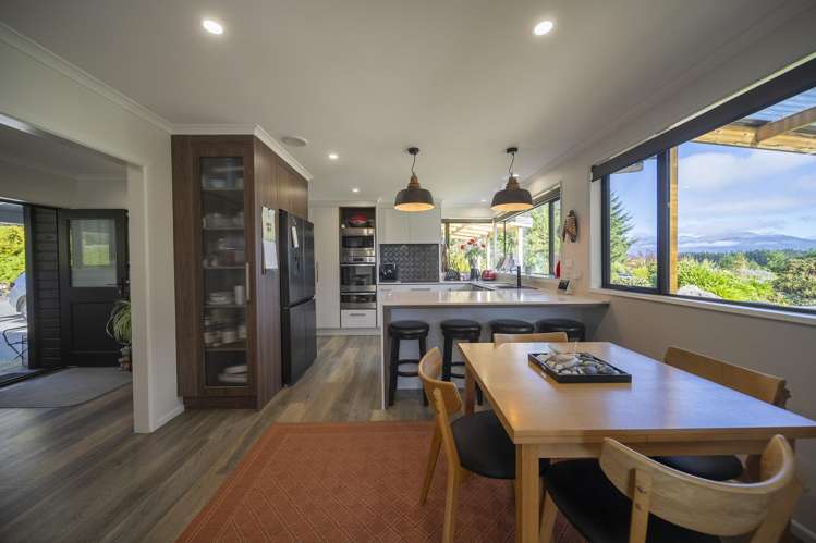 423A Te Anau Mossburn Highway Te Anau_10