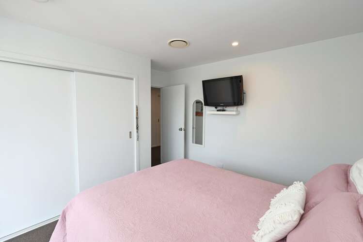 51 Queen Street Winton_11