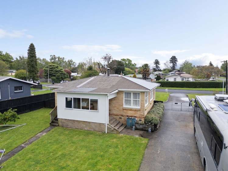 64 Noel Street Leamington_14