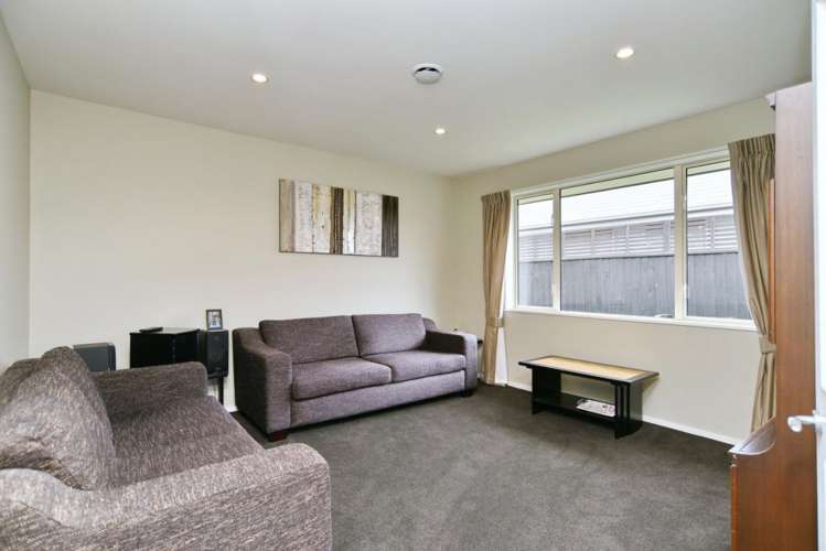 6 Wisteria Lane Rangiora_12