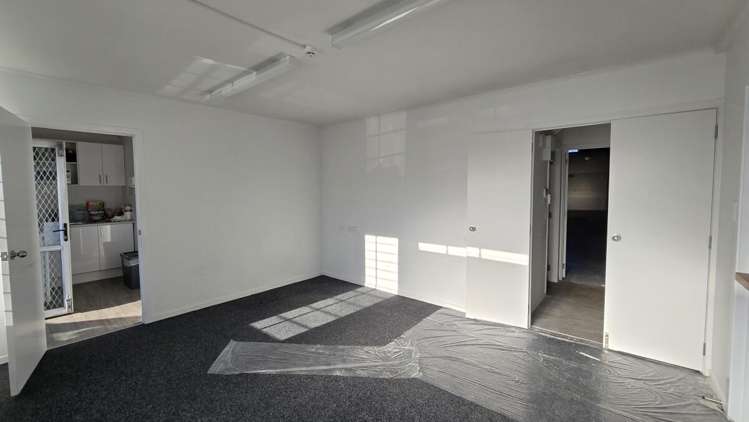 1/247 Archers Road Wairau Valley_10