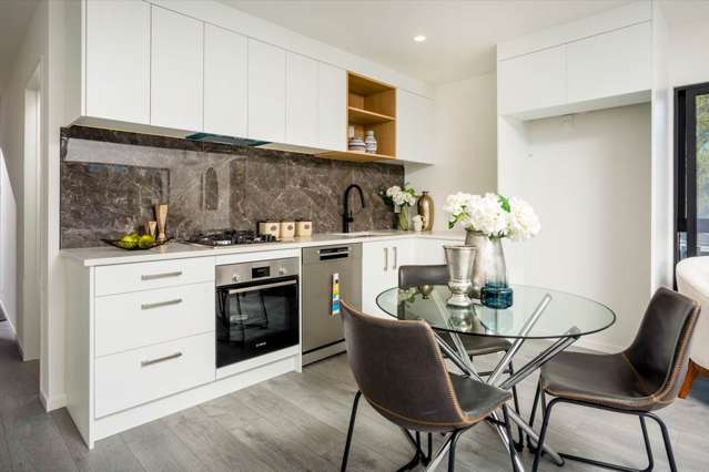 5/13 Normandy Place Henderson_2