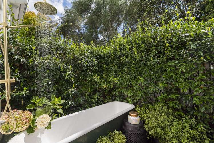 49b Roland Road Greenhithe_21