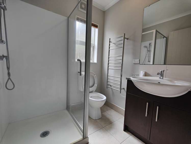 2 Soljans Place Flat Bush_13