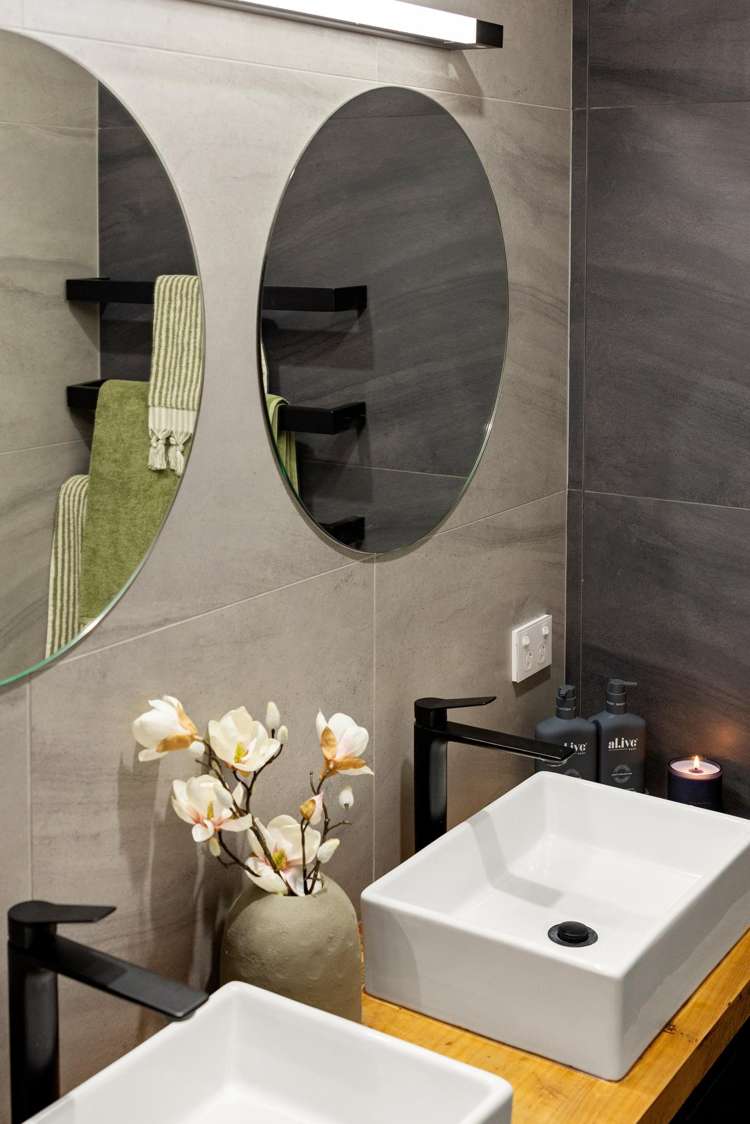 16 Thompson Street Leamington_16