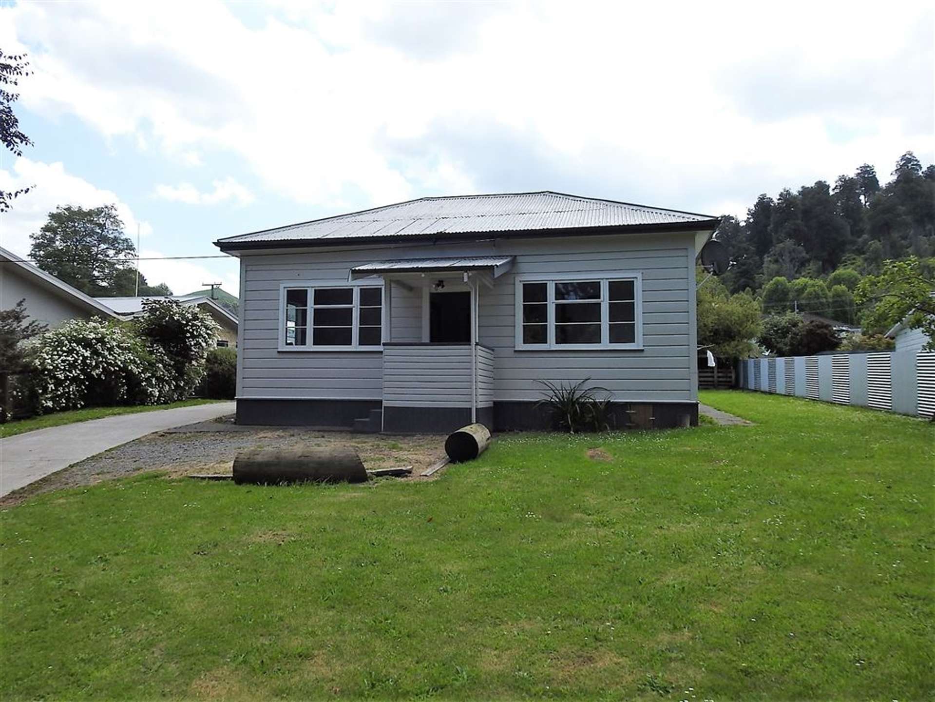 135 Hautapu Street Taihape and Surrounds Rangitikei Houses for Sale One Roof