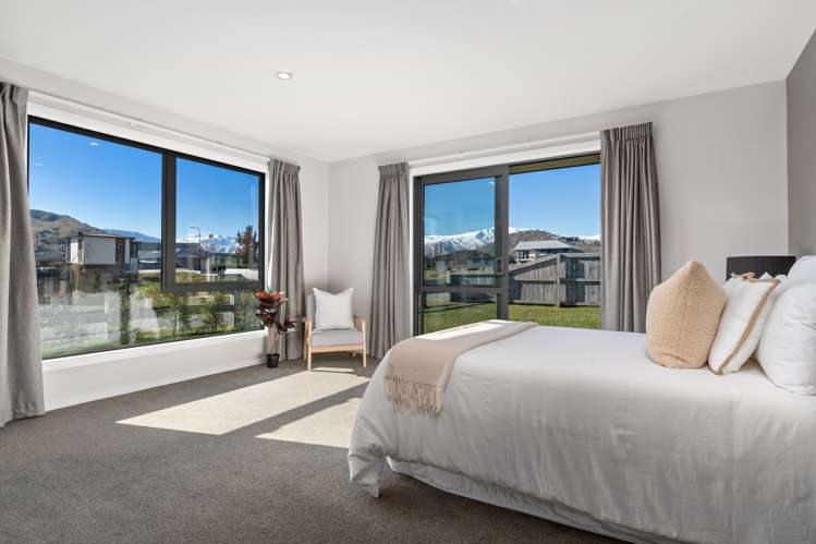 1 Risinghurst Terrace Lower Shotover_15