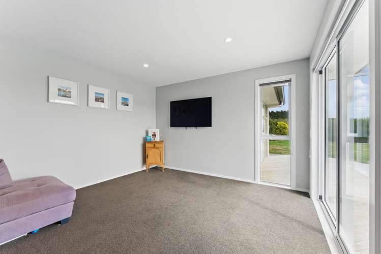 23 Nicholson Drive Kaitoke_14