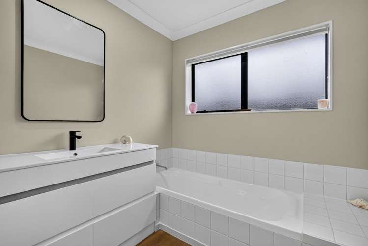 3 Pono Place Waiuku_27