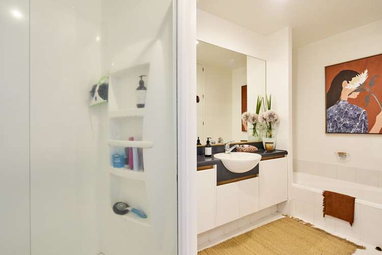 2c/25 Cuba Street Te Aro_8