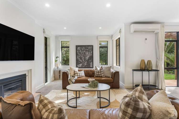 11 Churchouse Road Greenhithe_6