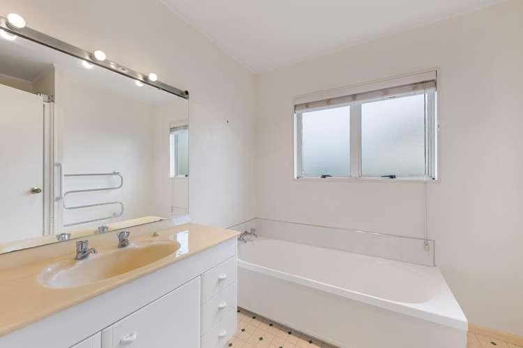 2/3 Jacanas Place Unsworth Heights_13