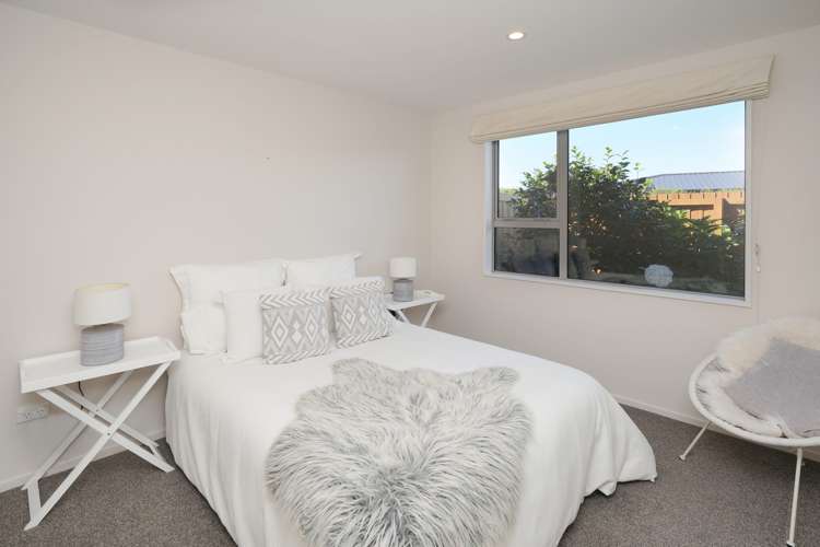 37 Russ Drive Lincoln_14