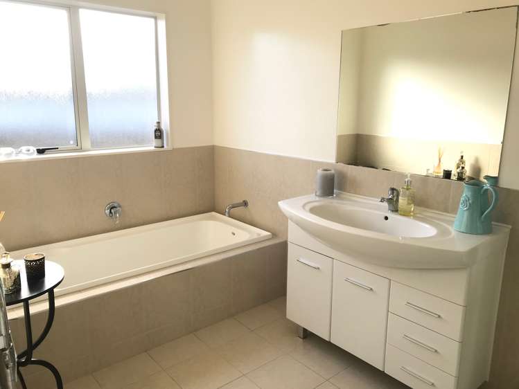 8 Te Puru Drive Maraetai_11