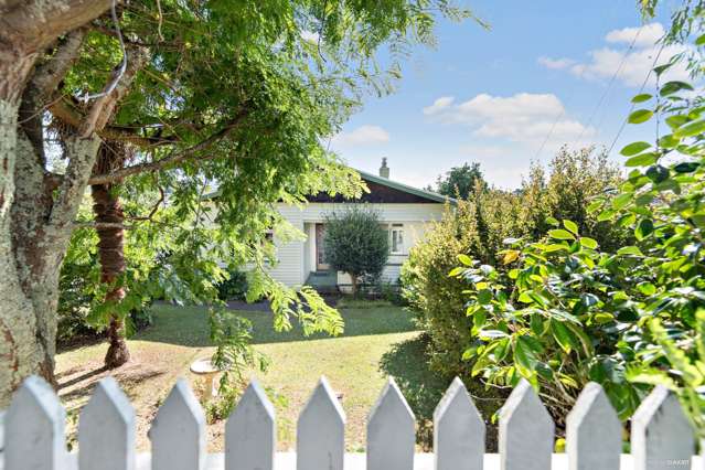 81 Rosier Road Glen Eden_1