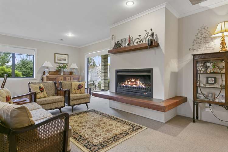 8 Rowling Place Leamington_5