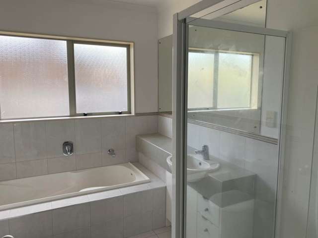 32 Bellshill Close Wattle Downs_3