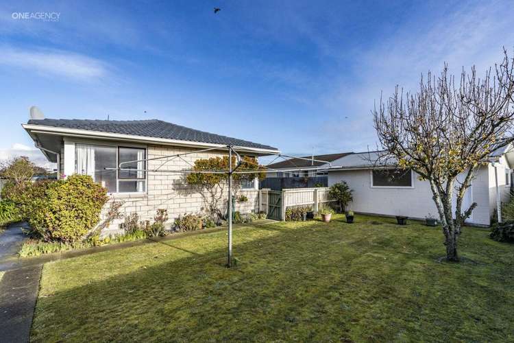 9 Cornet Lane Aranui_22