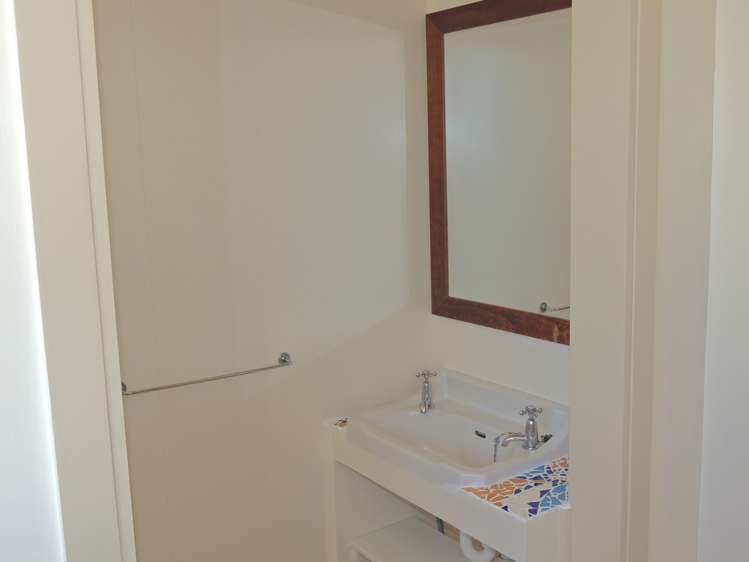 9 River Road Masterton_15