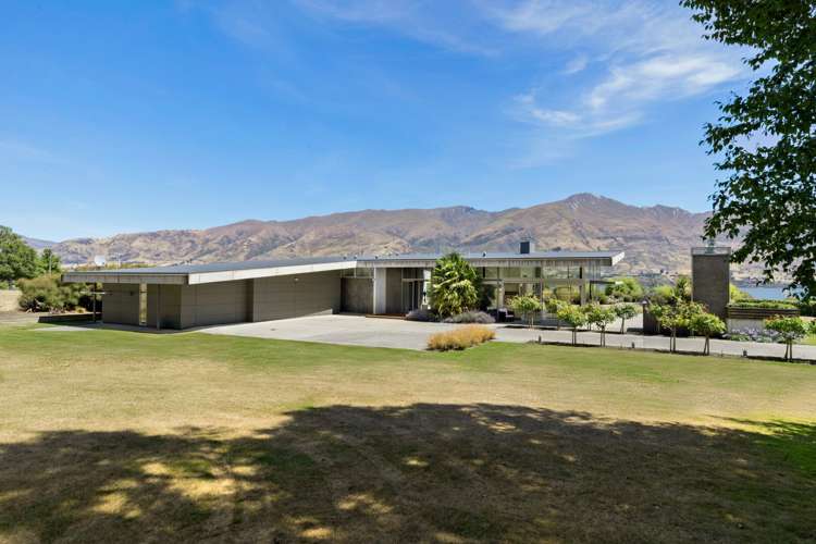 311 Beacon Point Road Wanaka_24