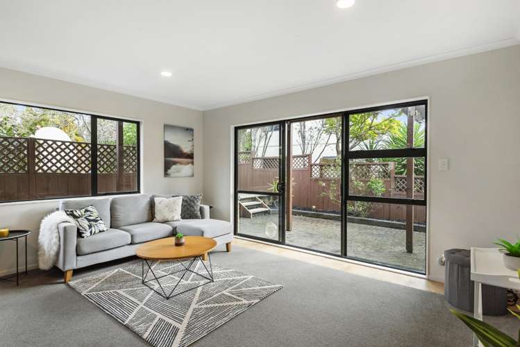 1/6 Sunnydale Place_5