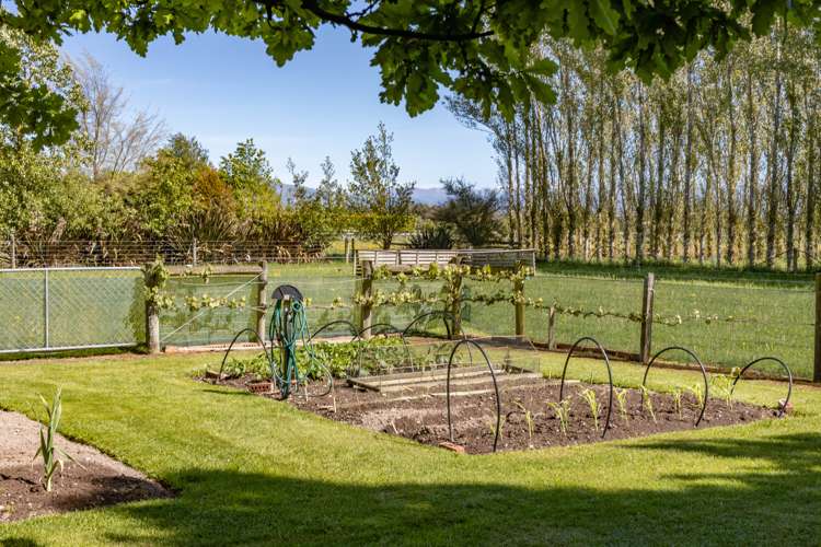 1101 Woodfields Road Cust_33