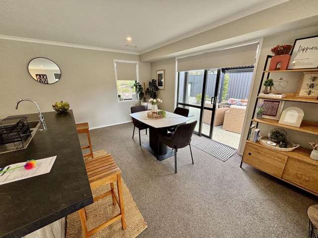 41 Wallis Drive 10126_3