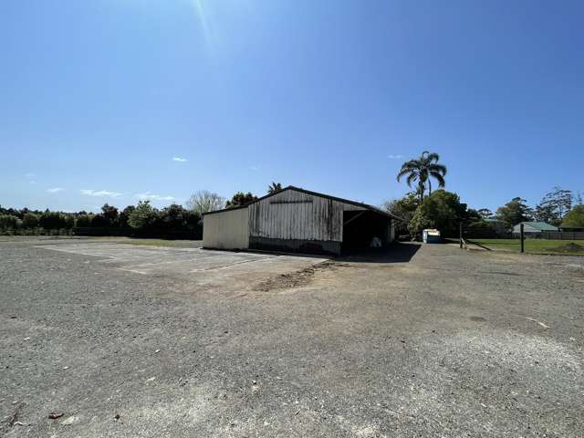 4,000 sqm Yard at Redwoods