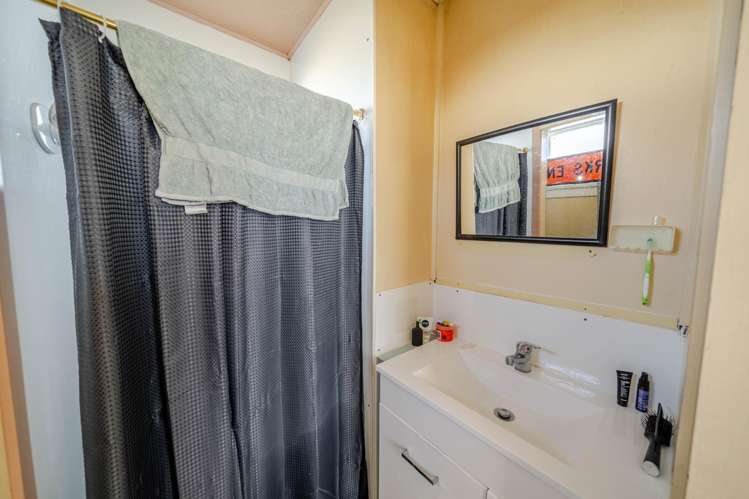 261 Nelson Street Strathern_22