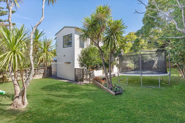 24 Ragley Street Titirangi_19