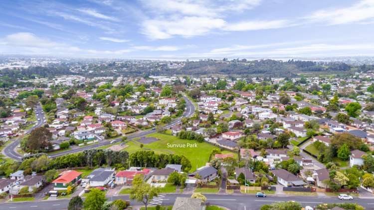 17 Adam Sunde Place Glen Eden_19