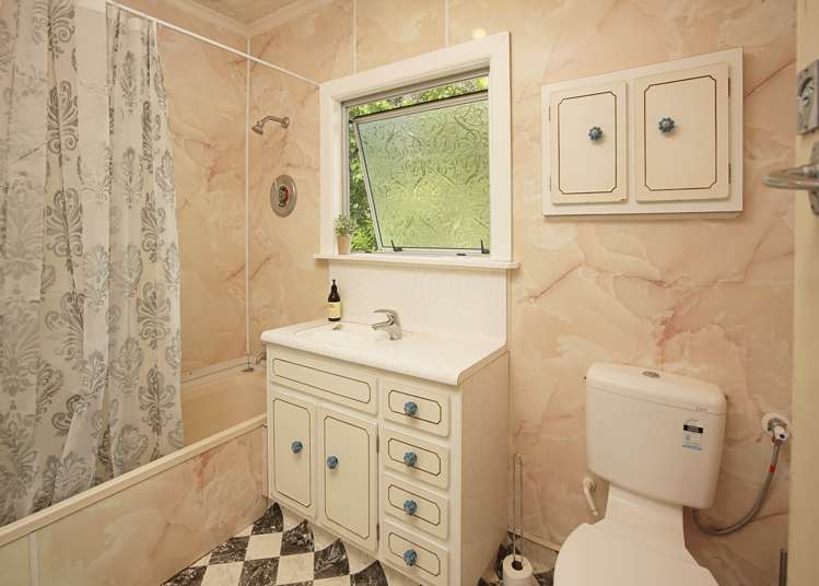 1 The Ridgeway Enner Glynn_16