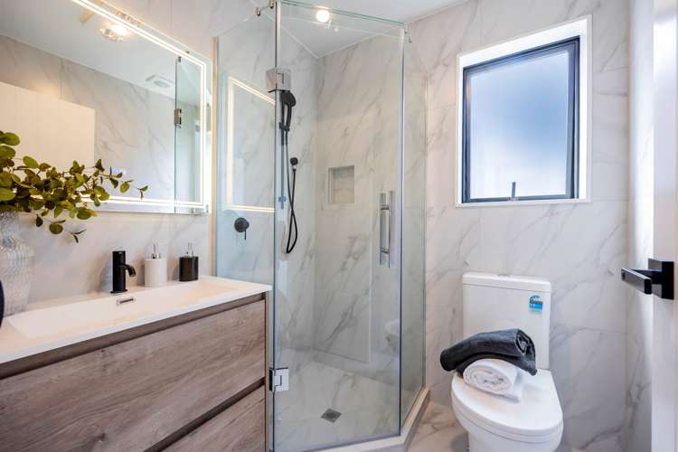 43 Kiato Lane Flat Bush_15