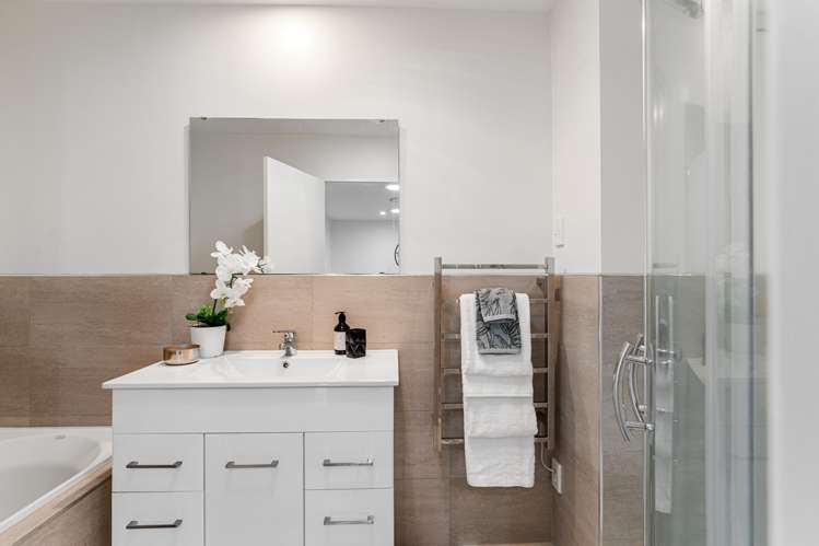 14 Windfola Parkway Takanini_14