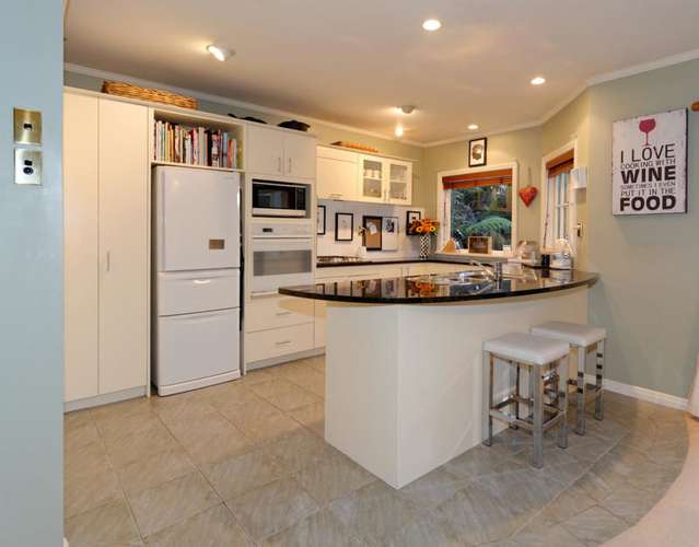 753 West Coast Road Oratia_4