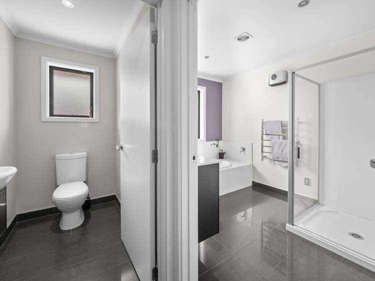 4 Goldrich Grove Netherby_14
