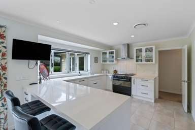 11 Byron Brown Place_3