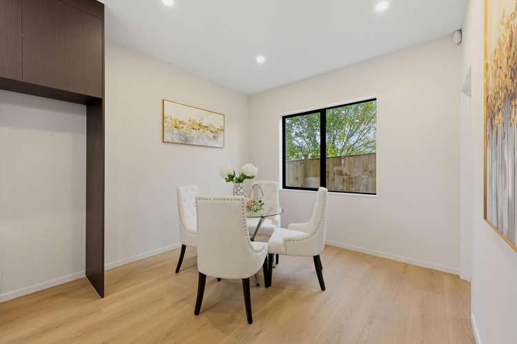 44 Bradbury Road Botany Downs_12